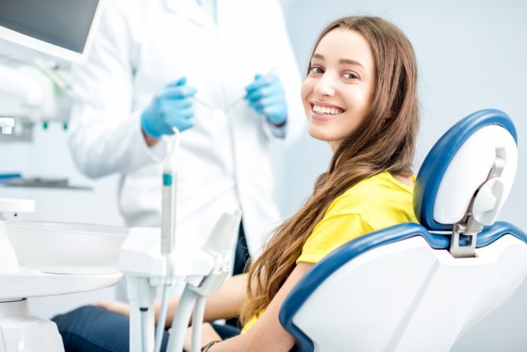 4 Reasons You Should Consult A Dentist