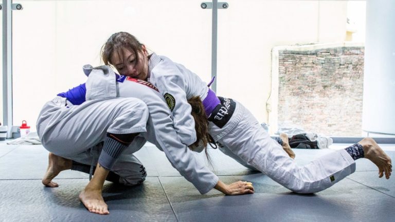 How to Escape a Front Headlock in Wrestling