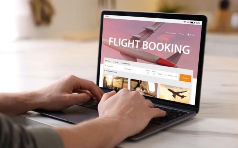Booking Flights Online: What Every Traveler Should Know